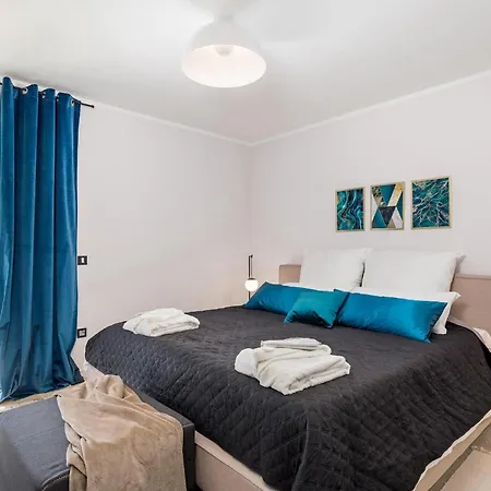 Castanea Feriehus Poljane